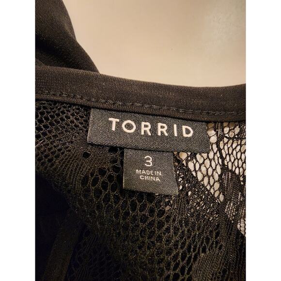 TORRID Black with Lace Accents A-Symmetrical Hem Maxi Dress Cap Sleeves SIZE 3X - Picture 7 of 10